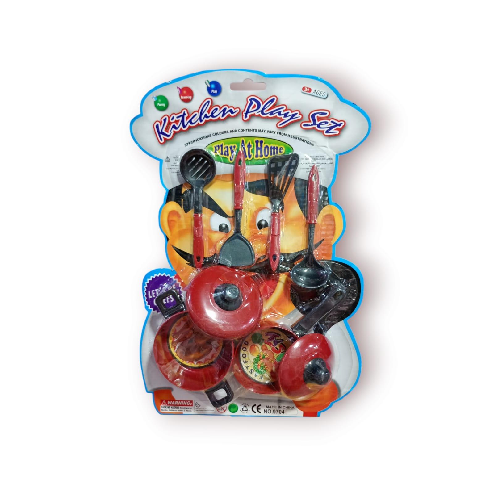 SET DE COCINA CON ACCESORIOS EN BLISTER 31CM
